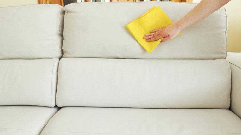چطور مبل کثیف را تمیز کنیم؟ نحوه تمیز کردن مبل در خانه
